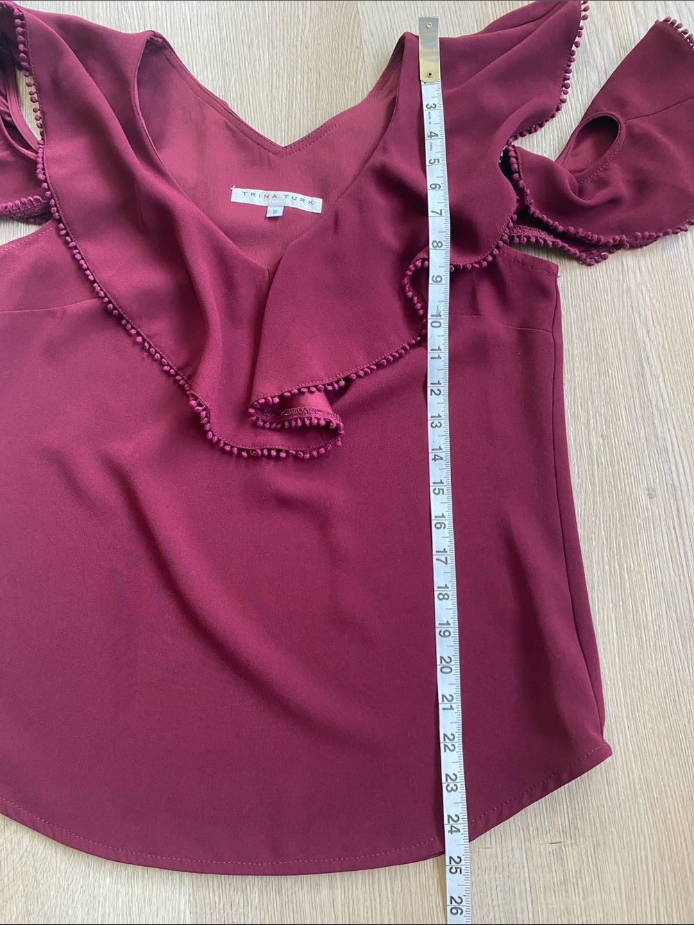 Trina Turk Burgundy Ruffle Sleeve Cold Shoulder Blouse V-Neck Flutter Sleeve Top - Picture 8 of 10